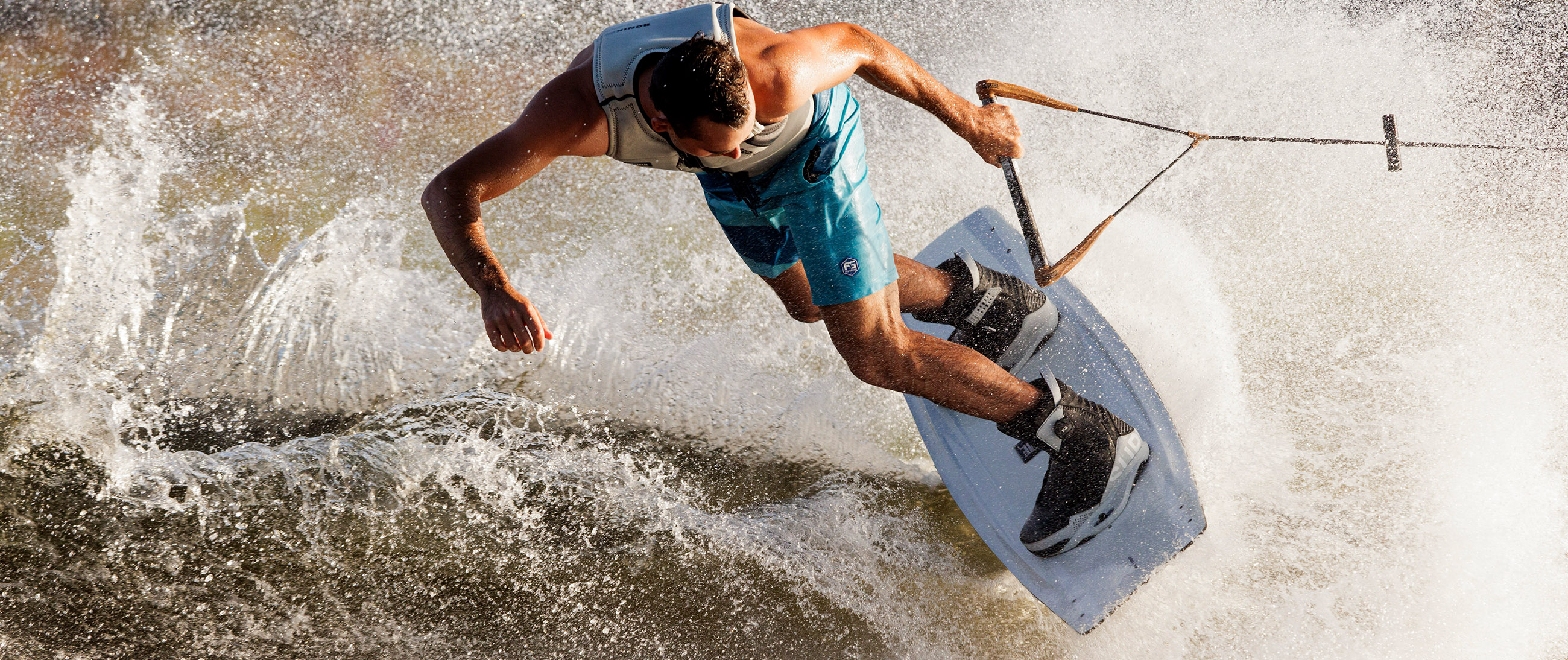 SUMMERSALE;Wakeboards, Wakesurfer, Boots&Bindungen, Impact Westen, ... jetzt bis -50% reduziert